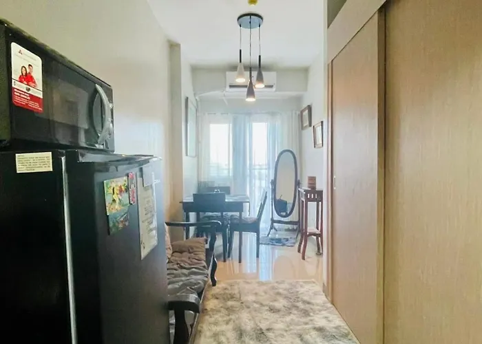 Charm Staycation - Cityscape Apartamento Manila