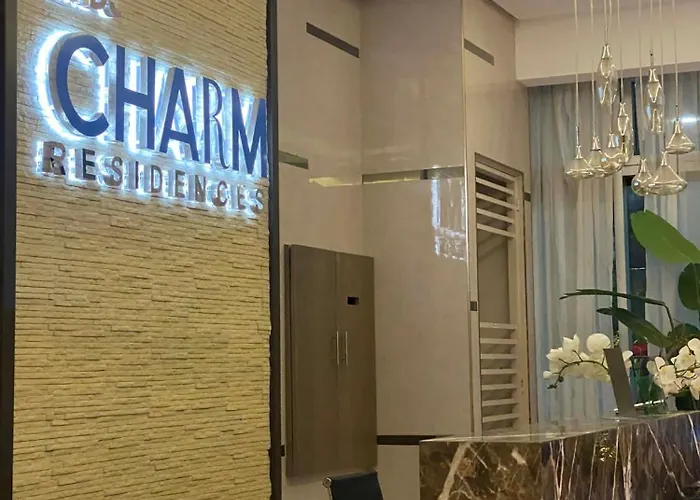 Charm Staycation - Cityscape *